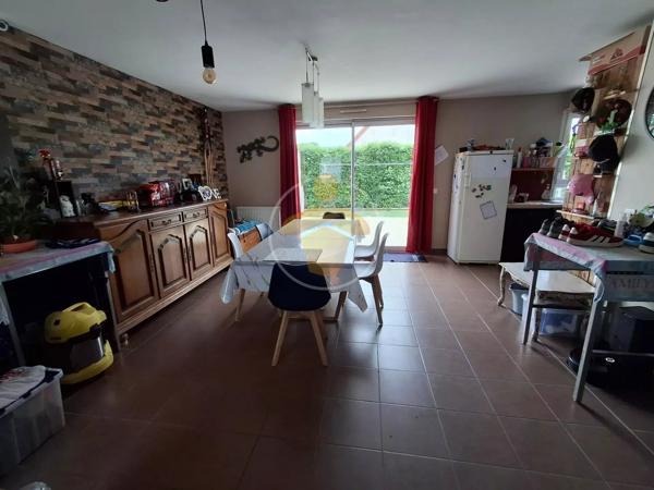 Vente                                                      Maison
                        
                     5 pièces                      88 m2                     à Mézières-sur-Oise