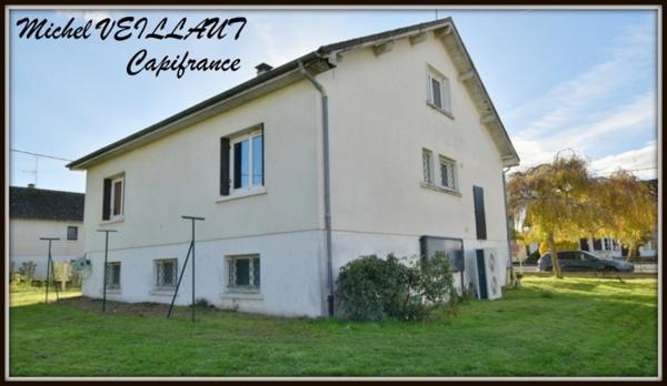 Maison à vendre 5 pièces DORNES (58), 3 chambres, terrain 757 m², pompe à chaleur, poêle à granulés