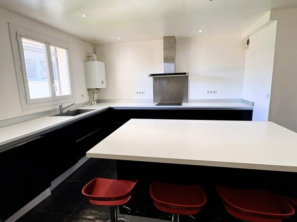 Maison 5 pièces - 117 m² Exclusivité efficity