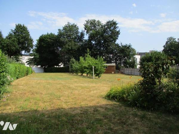 Maison avec grand jardin au coeur de Carhaix-Plouguer