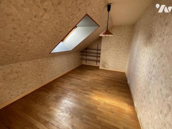 A VENDRE ENSEMBLE IMMOBILIER - 22290 LANNEBERT