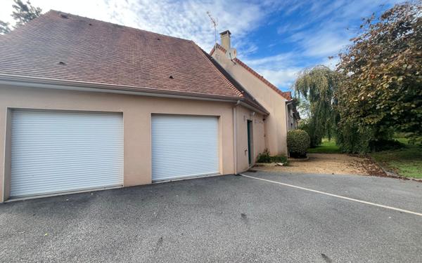 Maison à vendre    8 pièces •  Alençon