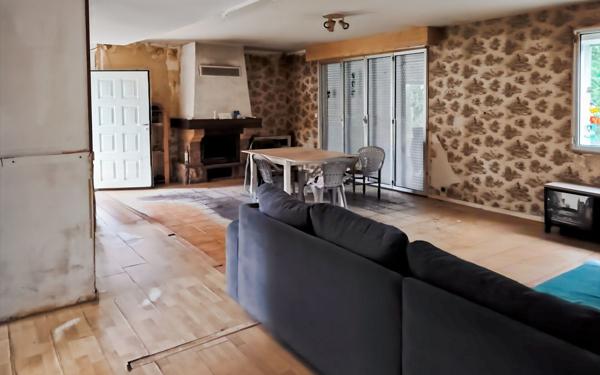 Maison à vendre    5 pièces •  Villefranche-sur-Cher