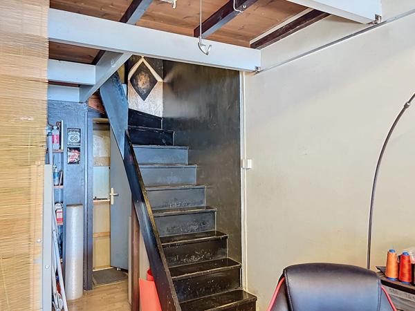 Local Commercial - Vue Imprenable sur le Port de Gruissan