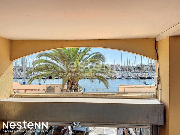 Local Commercial - Vue Imprenable sur le Port de Gruissan