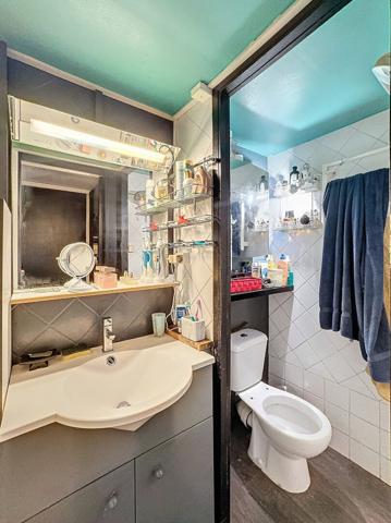 Local Commercial - Vue Imprenable sur le Port de Gruissan