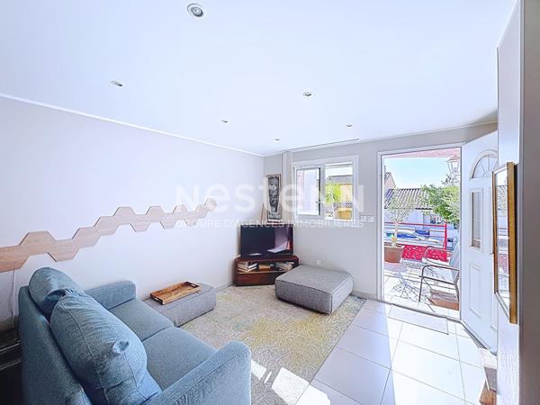 Villa contemporaine T5 de 105 m² avec terrasse, jardin & place de parking, Quartier Réveillon Narbonne 11100