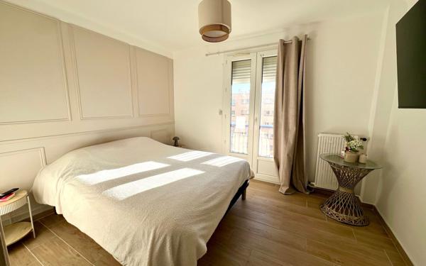 Appartement à vendre    3 pièces • 73 m2 Port-de-Bouc