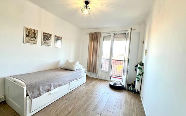 Appartement à vendre    3 pièces • 73 m2 Port-de-Bouc