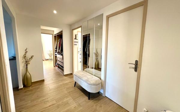 Appartement à vendre    3 pièces • 73 m2 Port-de-Bouc