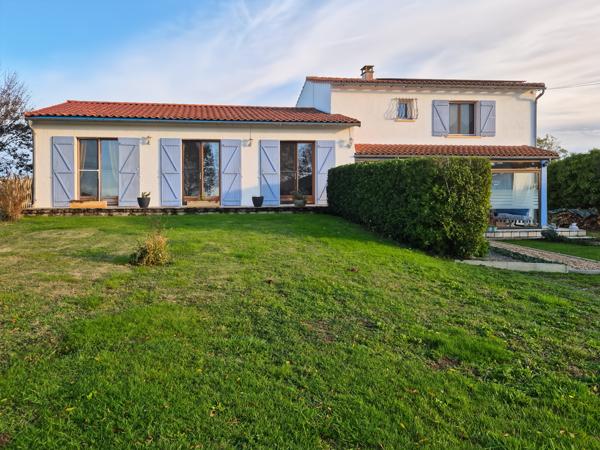 Maison 9 pièces - 218 m²