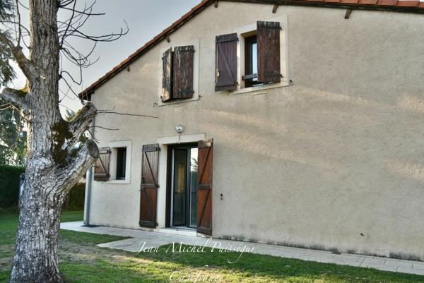 Dpt Haute Garonne (31), à vendre SAINT GAUDENS Maison Plein-pied 250m2 + Appartement, Garage, Terrain de 850m2