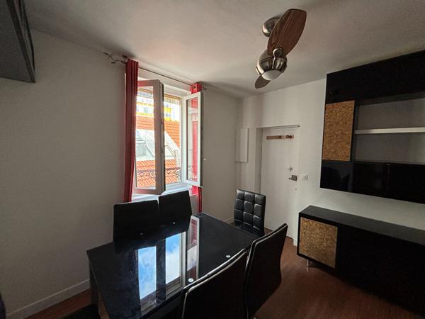 Appartement Paris 2 pièce(s) 22.37 m2