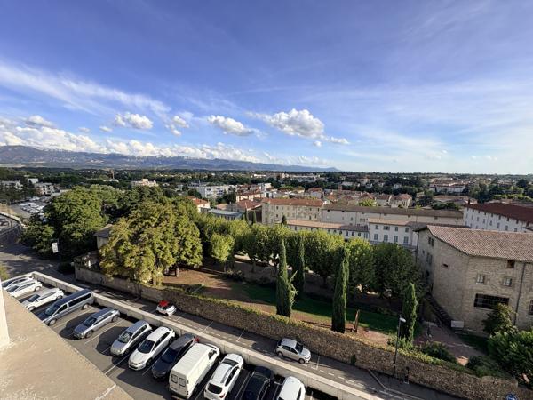 Beau T2 avec vue Imprenable