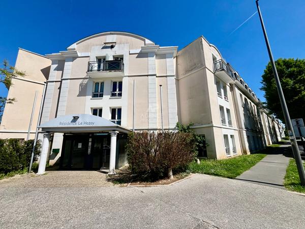 Appartement Cergy 1 pièce(s) 20.79 m2 €105 000 ** - Référence 2262
