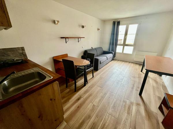 Appartement Cergy 1 pièce(s) 20.79 m2 €105 000 ** - Référence 2262