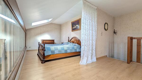 Appartement Le Puy En Velay 4 pièces 107.68 m2 + 2 terrasses et garage