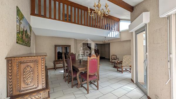 Appartement Le Puy En Velay 4 pièces 107.68 m2 + 2 terrasses et garage