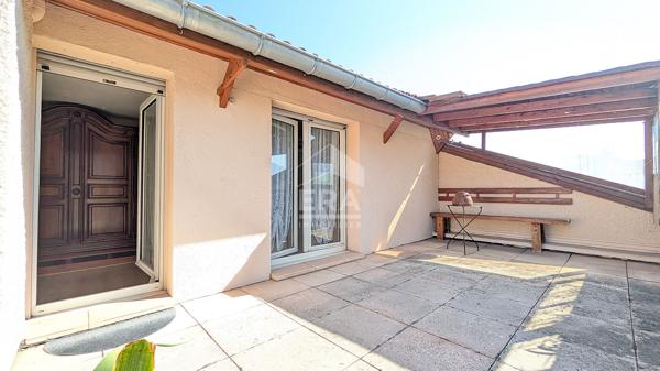 Appartement Le Puy En Velay 4 pièces 107.68 m2 + 2 terrasses et garage
