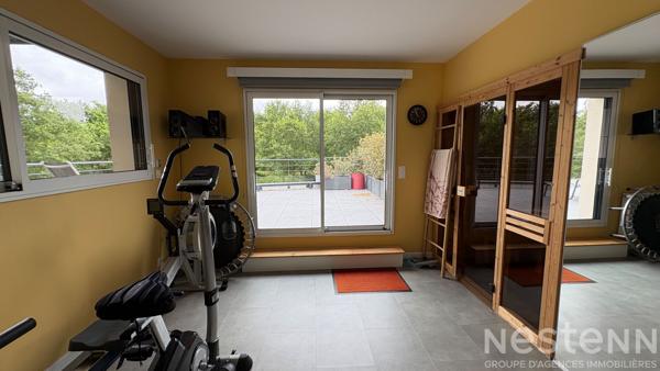 A vendre - Maison contemporaine d'exception à vendre à Ploemel de 231 m²