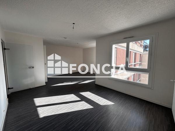 Location Studio 37.49 m² - Agen 47000