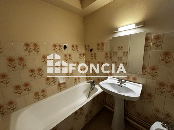 Location Studio 37.49 m² - Agen 47000