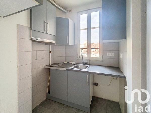 Appartement 2 pièces de 29 m² à Asnières-sur-Seine (92600)
