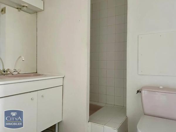 Appartement à louer 1 pièce 23.59m² Poitiers (86000)