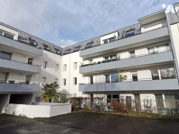 RENNES - Rue de Vern, appartement T4 de 76 m² avec 2 places de stationnement