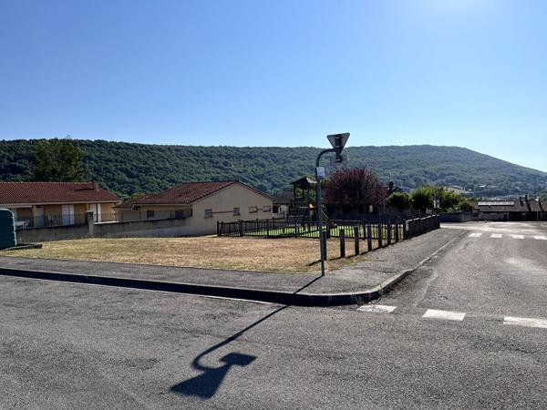 LAVELANET TERRAIN VIABILISÉ 639 m2