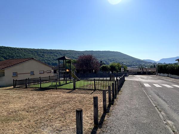 LAVELANET TERRAIN VIABILISÉ 639 m2
