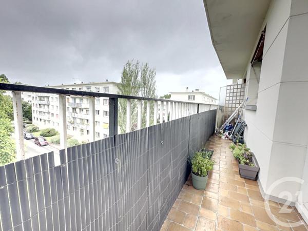 Appartement F5 à vendre  5 pièces - 88,79 m2 LA CELLE ST CLOUD - 78