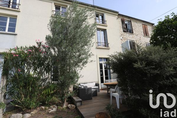 Maison à vendre 10 pièces 270 m² La Frette-sur-Seine