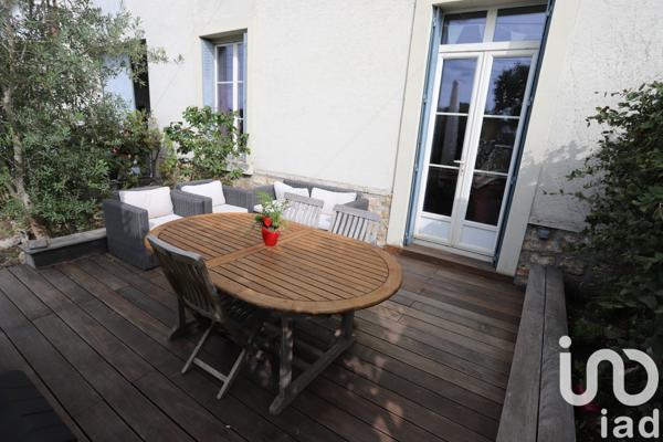 Maison à vendre 10 pièces 270 m² La Frette-sur-Seine