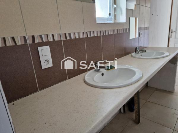 collège, tous commerces, pôle médical à proximité