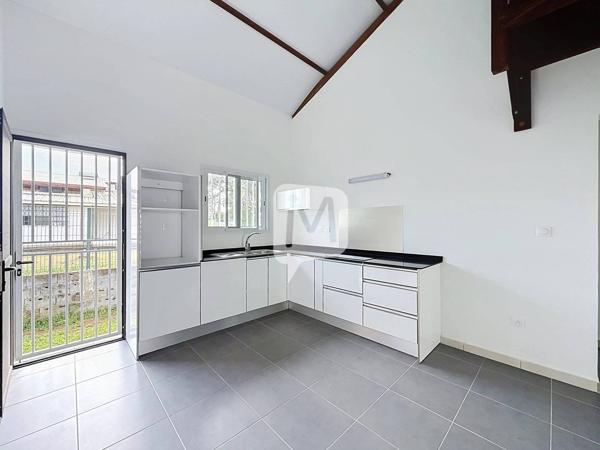 DPT GUYANE, à louer RÉMIRE-MONTJOLY Maison jumelée T3 Bis de 80 m2