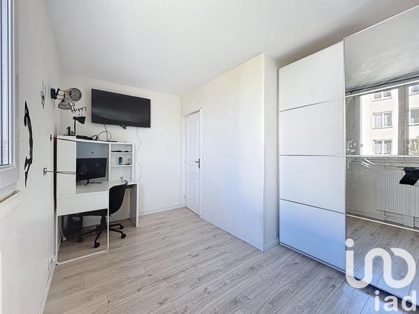 Appartement à vendre 5 pièces 98 m² Roissy-en-Brie