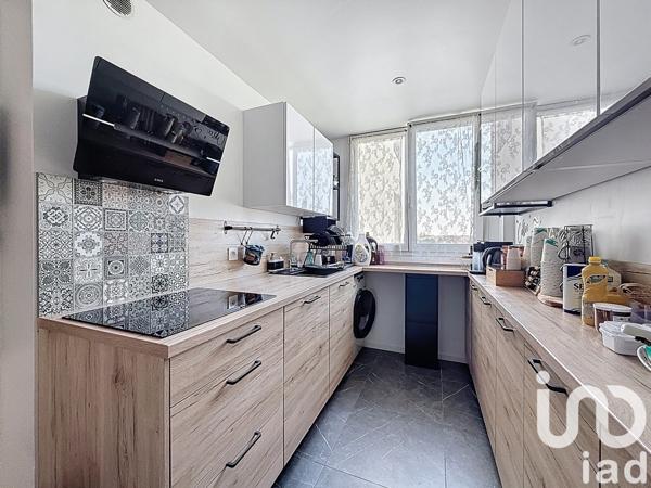 Appartement à vendre 5 pièces 98 m² Roissy-en-Brie