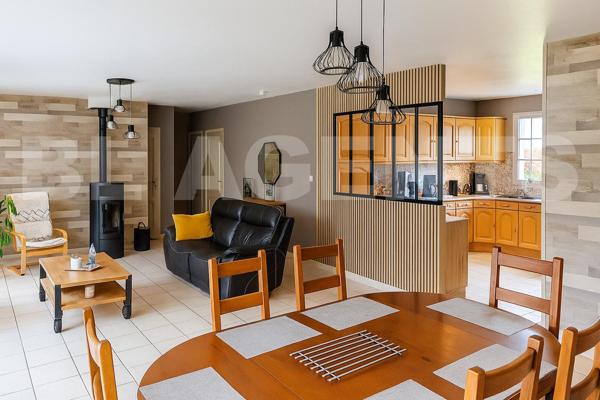 Maison plain pied avec hangar de 260m²  – Idéal artisan ou projet Pro – À 10 min de Lisieux