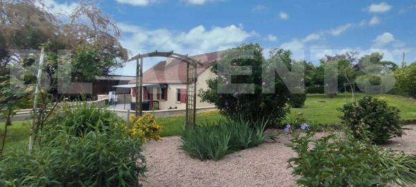 Maison plain pied avec hangar de 260m²  – Idéal artisan ou projet Pro – À 10 min de Lisieux