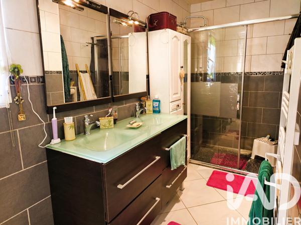 Maison à vendre 4 pièces 110,73 m² Conches-en-Ouche
