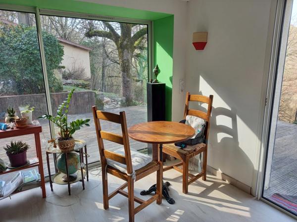 MAISON EN PIERRES