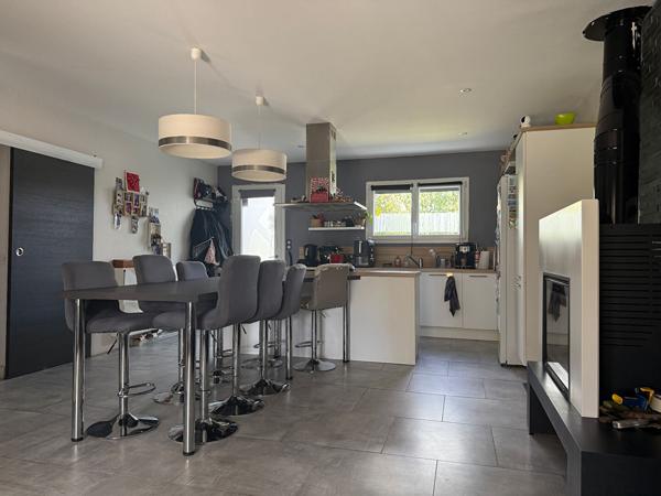 Pavillon T4 avec piscine -Jaunay Marigny , Jaunay marigny