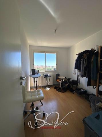 Appartement 4 pcs 80m2, 3 chambres Dernier étage, vue exceptionnelle