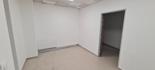 Marseille (13004) LOCAL BUREAU - 54m² - LIBERATION