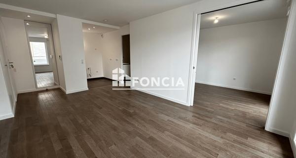 Location Appartement 2 pièces 42.48 m² - Issy-les-moulineaux 92130