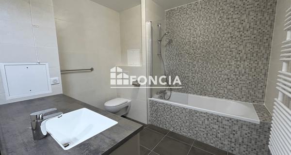 Location Appartement 2 pièces 42.48 m² - Issy-les-moulineaux 92130