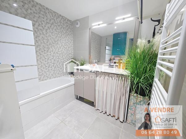 Superbe T3 66m2 PMR récent rdc vue Pyrénées & gge