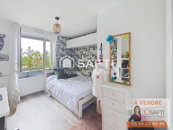 Superbe T3 66m2 PMR récent rdc vue Pyrénées & gge