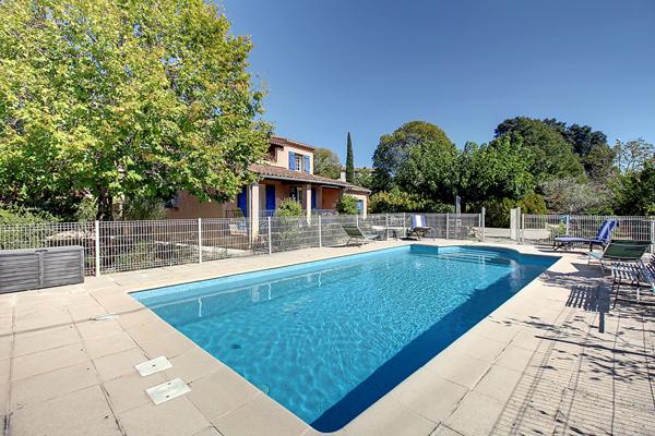 A VENDRE Maison Draguignan 4 pièces 101 m² avec PISCINE sur un terrain de 1429 m²